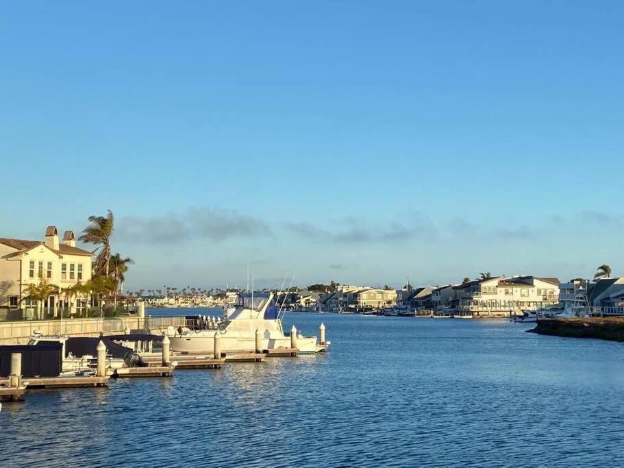 Gateway To Oxnard Beach Exterior foto